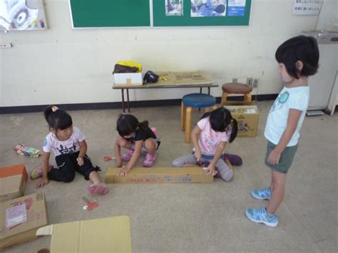 何をつくっているのでしょうか？ れんらくノート 平和学園幼稚園