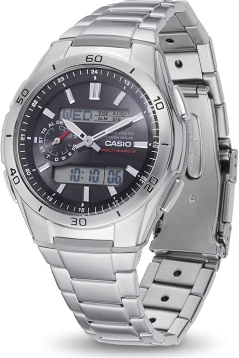 Casio Wave Ceptor Men S Watch Wva M D Aer Amazon Co Uk Fashion