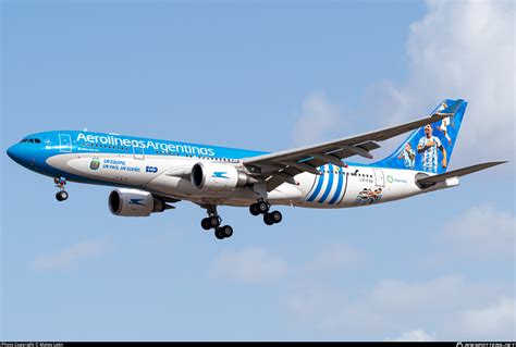 LV FVH Aerolineas Argentinas Airbus A330 202 Photo by Mateo León ID