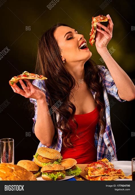 Hot Girl Eating Telegraph