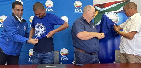 Key Patriotic Alliance Members Jump Ship To Join Da In The Western Cape