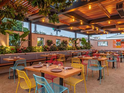 Venice’s Modern Mexican Cantina Nueva Has Plenty of Colorful Outdoor Patio Dining | Restaurant ...