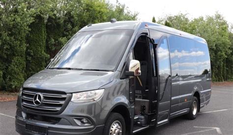 6-22 Seater Minibus Hire Henley | Smart Minibus Hire