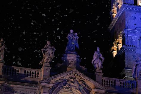 Miracolo Della Neve Il 5 Agosto A Roma Comè Nata La Basilica Di Santa