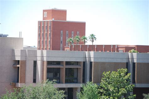 University Of Arizona Main Library And Administration Bui Flickr