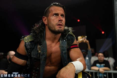 Download Alex Shelley In Action At Impact Wrestling Emergence Wallpaper