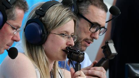 Vicki Sparks Debuteert Voor Bbc Als Eerste Vrouwelijke Wk Commentator