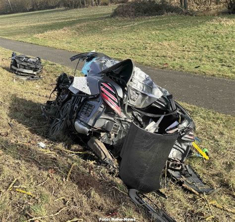 Autofahrer Stirbt Bei Unfall Auf Der B48 Nahe News