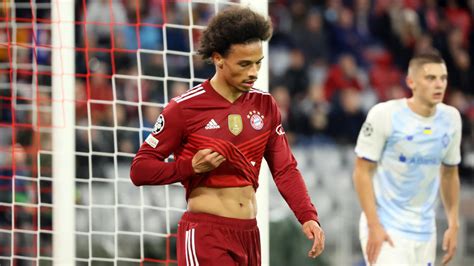 FC Bayern München Leroy Sané ist jetzt Unterwäsche Model