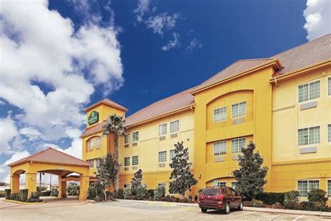 30 Best VERIFIED Pet Friendly Hotels in Corpus Christi with Weight ...