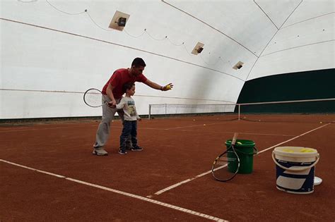 Scoala De Tenis Pentru Copii La Lone Tenis Club