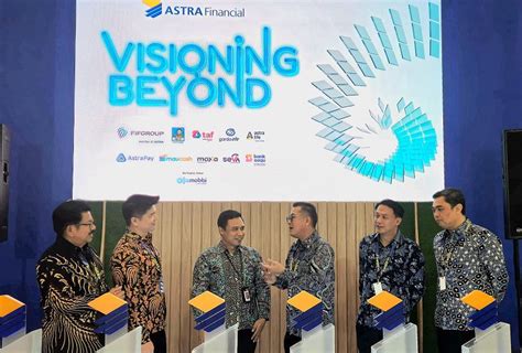 Promo Masa Depan Astra Financial Di Giias Surabaya