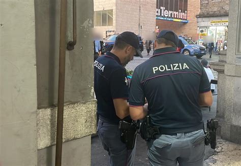 Operazione Alto Impatto Alla Stazione Termini Raffica Di Arresti E