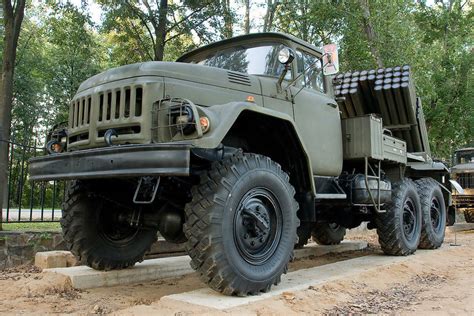 Zil 131 Ruská Legenda S Neuvěřitelnou Průchodivostí Terénem Armywebcz