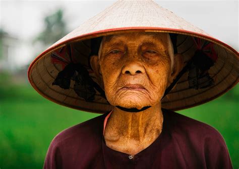 47 Powerful Photographs Of People From Around The World Designbump