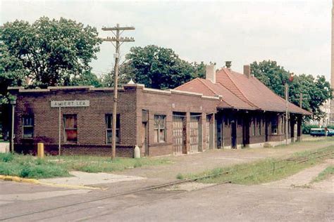 Milwaukee Road Depot Albert Lea, MN August 1979 | Milwaukee road ...