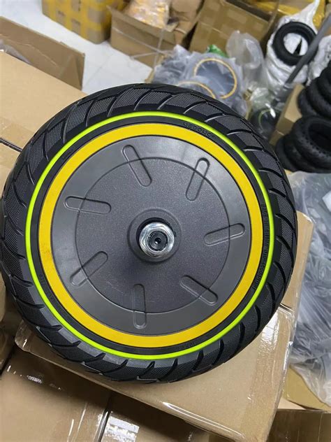 10 Inch Tire For Electric Scooter 350w Rear Wheel Brushless Hub Motor Kit With Inflatable Tire