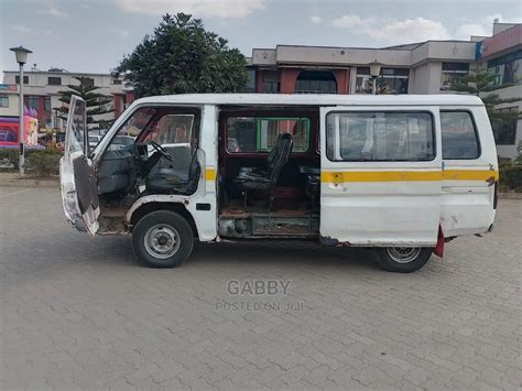 Nissan Caravan Urvan White In Komarock Buses Microbuses