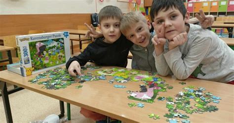 Mi Dzynarodowy Dzie Puzzli I Klock W Lego W Wietlicy Szko A