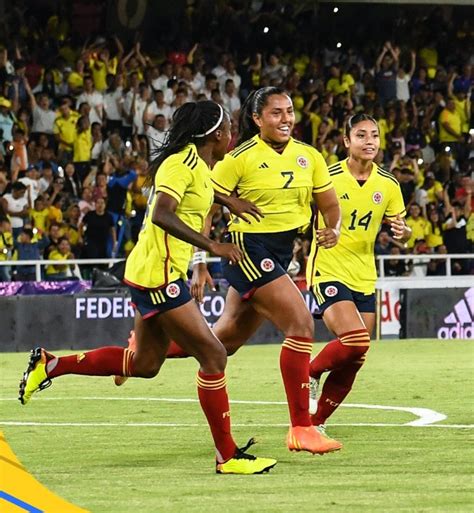 La Selección Colombia Femenina Golea A Paraguay Rumbo Al Mundial 2023