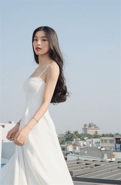 Hot girl Phạm Nguyễn Lan Thy Dep Pro Vn