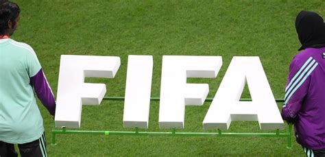 Monde La FIFA Doit Publier Son Rapport Sur Lindemnisation Des