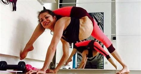 Conoce A La Mujer Más Flexible Del Mundo Video