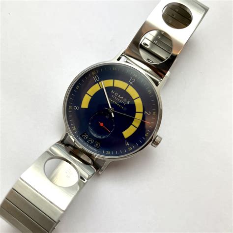 Nomos Glashütte Autobahn Directors Cut A7 175 Stück Blue Klassische