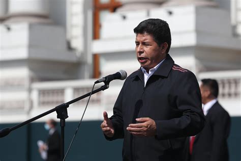 El Presidente De Perú Dictó La Disolución Del Congreso E Instauró Un