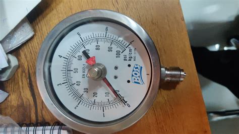 4 Inch 100 Mm H Guru Pressure Gauges 0 To 4 Bar 0 To 60 Psi At Rs