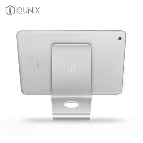 IQunix Zand IPad Tablet PC Stand Silver GEECR