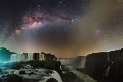 Parque Nacional do Iguaçu divulga imagens inéditas das Cataratas à noite