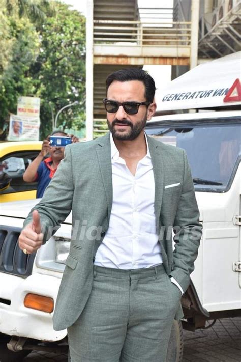 Pin By Levi Mayheart On Saif Ali Khan In Suit Jacket Men S