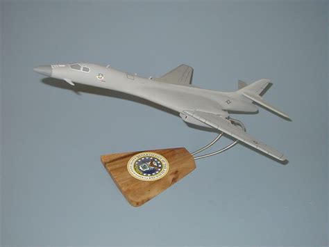 B-1B Lancer USAF Airplane Model – Mahogany Airplane Models