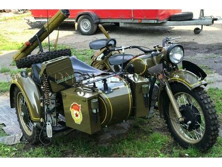 DNEPR Ural Dnepr K750 M72 Cossack Oldtimer Occasione Il Parking Moto