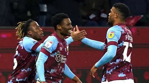 Efl Goals And Round Up Burnley Earn Late Point Norwich Sunderland