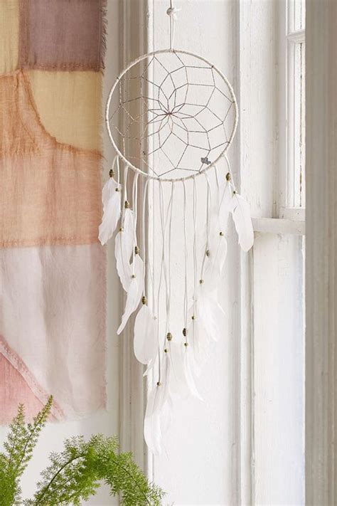 25 Beautiful DIY Dream Catcher For Every Room HomeMydesign