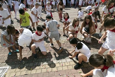 Fotos Del Inicio De Las Fiestas Del Casco Antiguo De Beri In