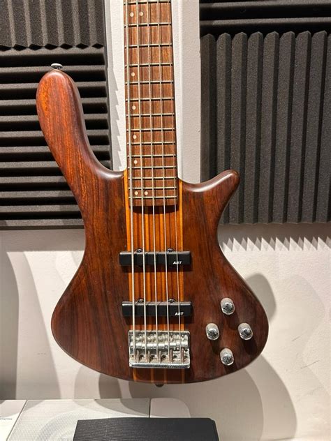 Washburn Taurus T25 5-String Electric Bass Guitar, Hobbies & Toys ...