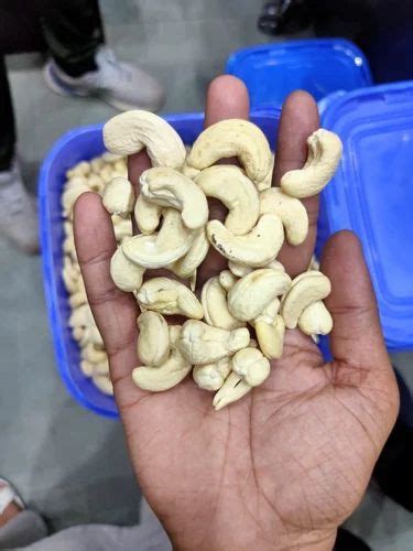 Natural Wholes W Pure Cashew Nuts Kg Bucket Pack At Rs Kg In