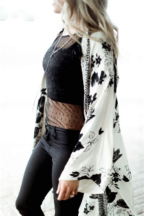 Sheer Bliss Womens Kimono My Style Fashion