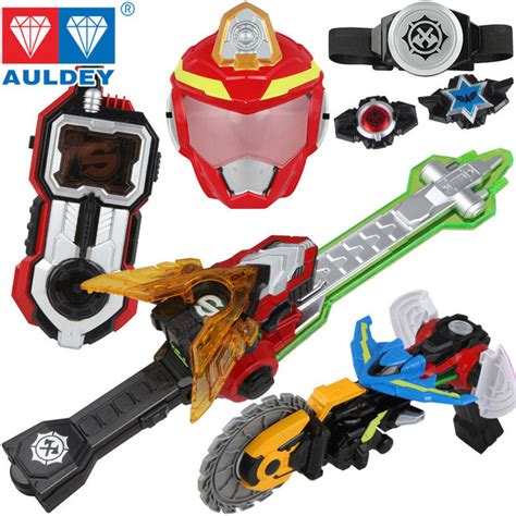 Audi Double Diamond Giant God Strike Team 3 Transformer Fighter King