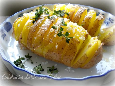 Receitas Do Caldeirão Batata Fatiada Assada E O Preparo Para A Festa