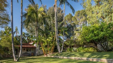 Guns N Roses Bassist Duff Mckagan Lists Sherman Oaks Hacienda For 3