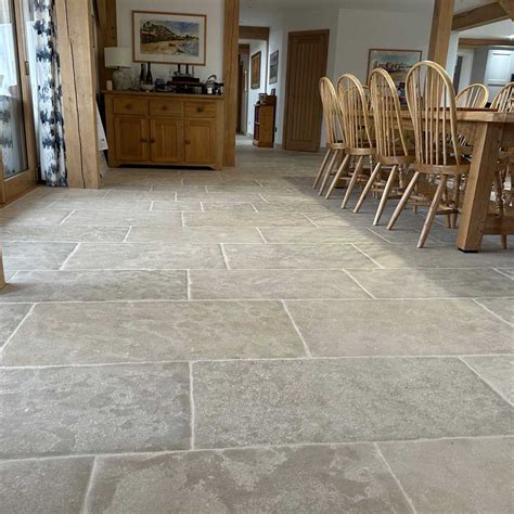 French Limestone Historic Reclaimed Limestone Tilestone Distributors