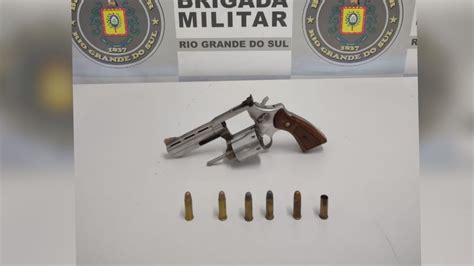 Brigada Militar Prende Homem Por Posse Irregular De Arma De Fogo Em