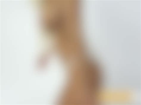 Fake Agent Busty Czech Babe Loves Fingering and Fucking on Casting Couch Vidéos Porno