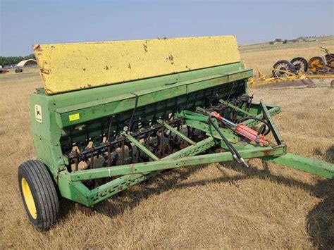 John Deere Drill Freedom Auctions Sd