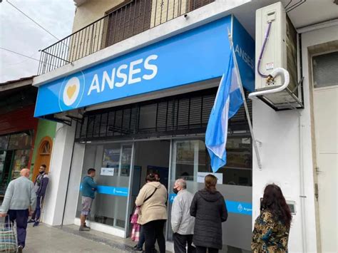 Jubilaciones Y Asignaciones De Anses Qui Nes Cobran El Viernes