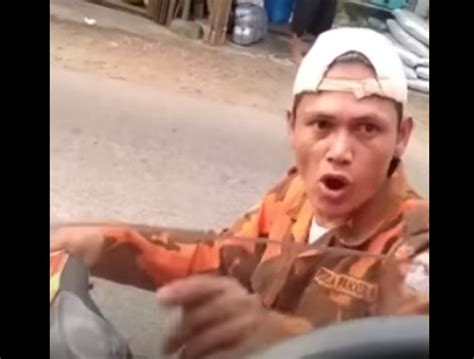 Bak Bang Jago Ini Kronologi Pria Berseragam Pemuda Pancasila Palak